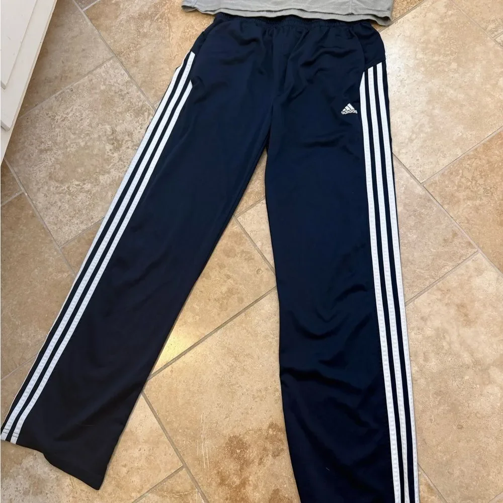 Set of YL Adidas Navy Striped Pants & Nike Grey & Orange long sleeved shirt